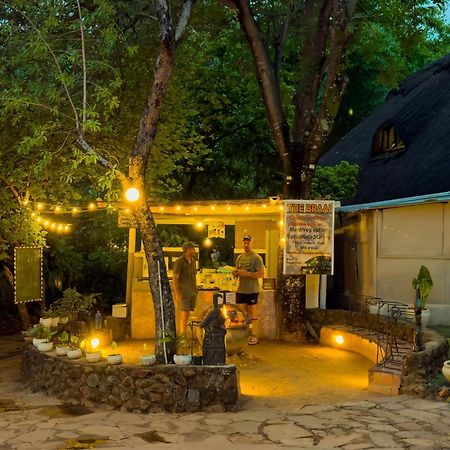 Victoria Falls Backpackers Lodge- Camp Sites Eksteriør billede