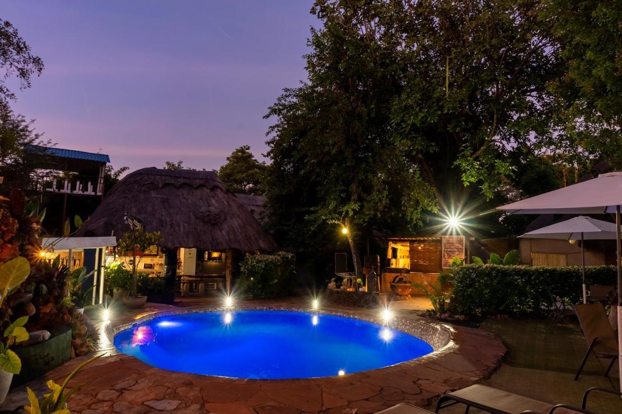 Victoria Falls Backpackers Lodge- Camp Sites Eksteriør billede